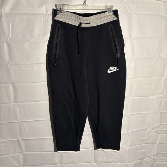 Nike Sportswear Tech Women’s Small Cropped Joggers Front Zip Pockets Black - Picture 1 of 7